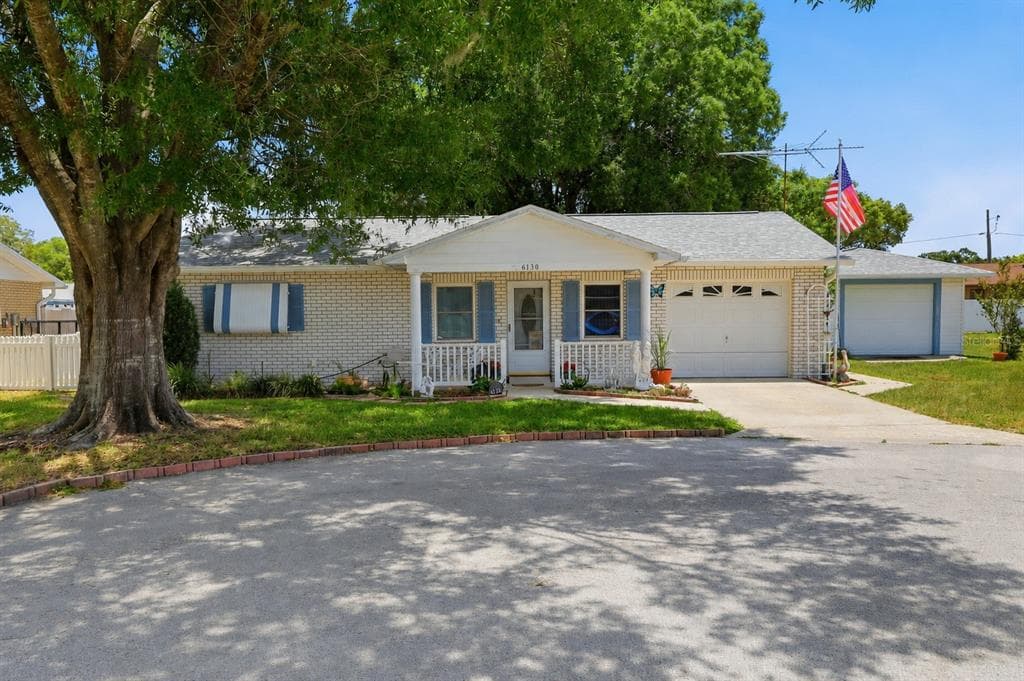 6130 17TH STREET ZEPHYRHILLS, FL 33542