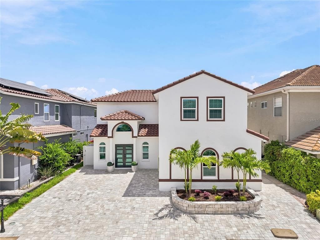 10627 HATTERAS DRIVE SW TAMPA, FL 33615