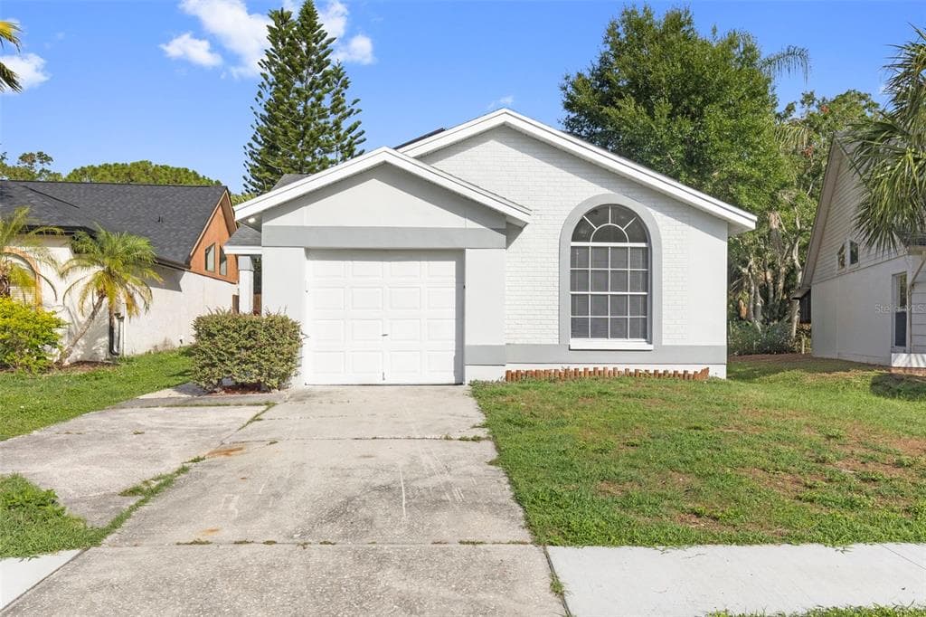 11651 SUNSHINE POND ROAD TAMPA, FL 33635