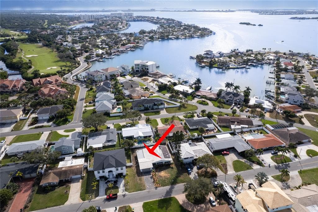 6613 BLUE HERON DRIVE S ST PETERSBURG, FL 33707