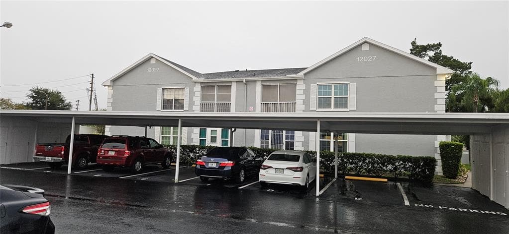 12027 HOOSIER COURT UNIT 201 HUDSON, FL 34667