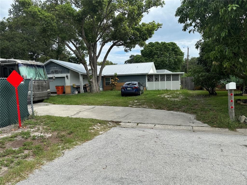2248 BEVERLY LANE CLEARWATER, FL 33764