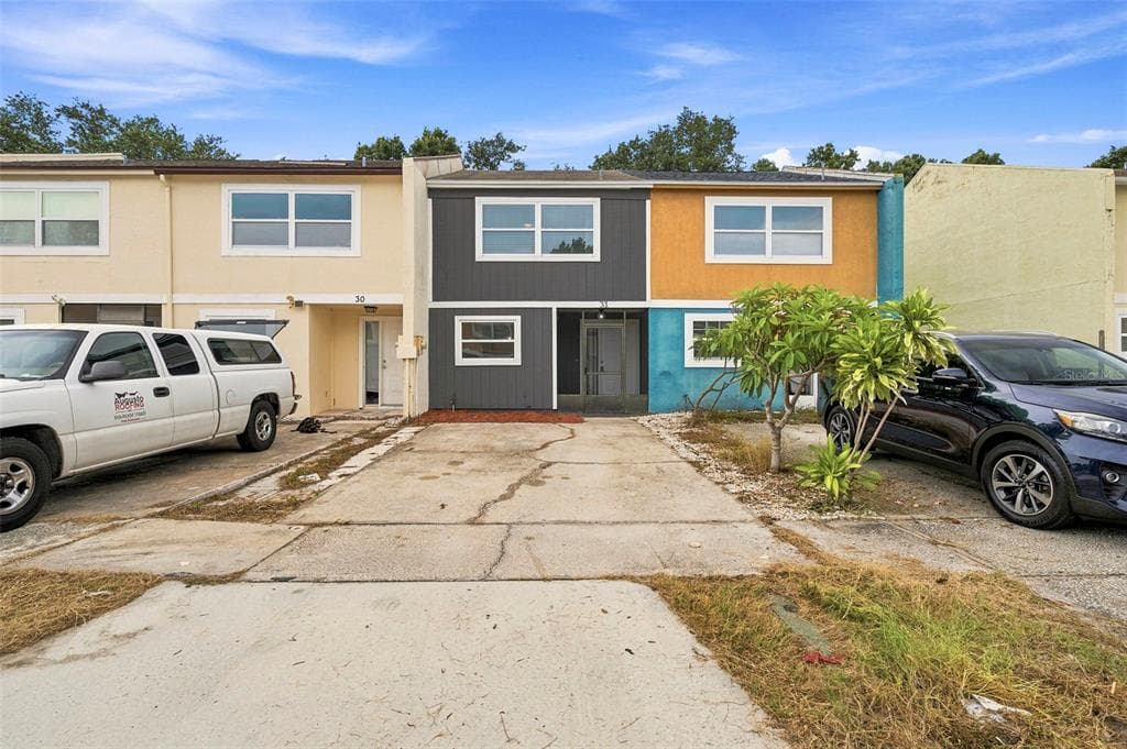 2871 S PINES DRIVE UNIT 31 LARGO, FL 33771