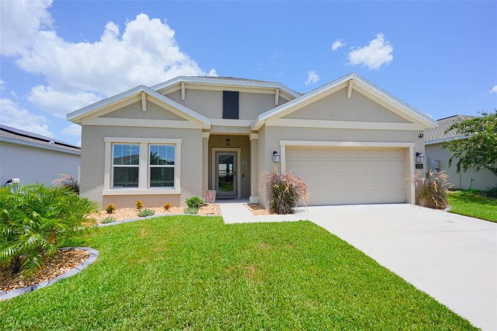 757 CITRUS RESERVE BOULEVARD DAVENPORT, FL 33837
