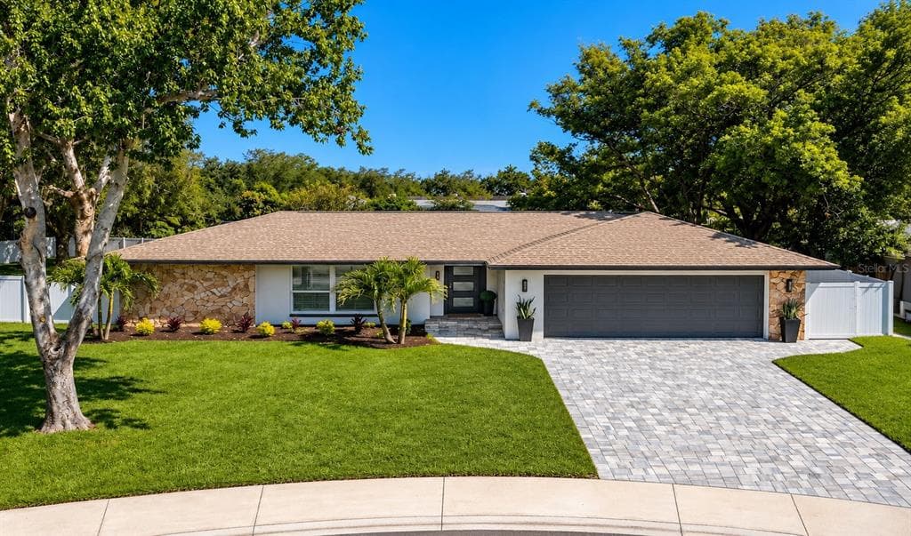 1967 CASTILLE DRIVE