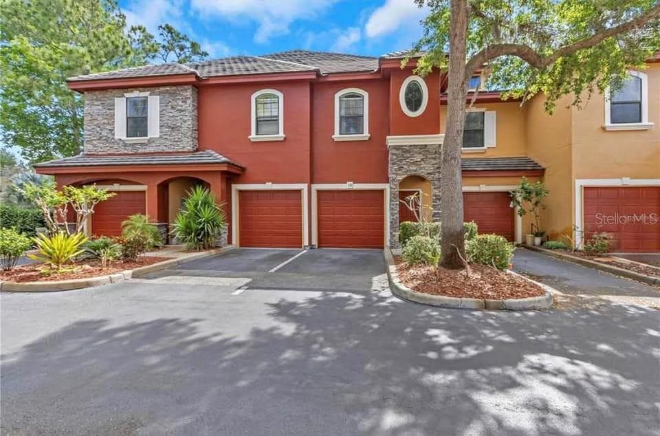2139 CHIANTI PLACE UNIT 152 PALM HARBOR, FL 34683