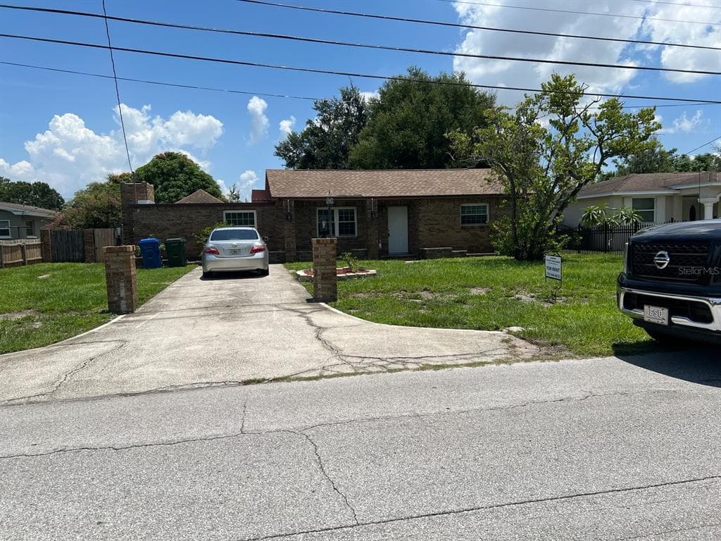 53 21ST TERRACE SE LARGO, FL 33771