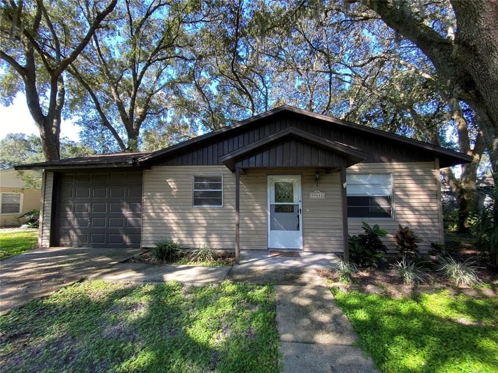 39648 MEADOWOOD LOOP ZEPHYRHILLS, FL 33542