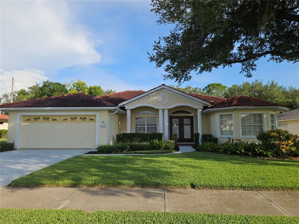 6628 DEERING CIRCLE SARASOTA, FL 34240