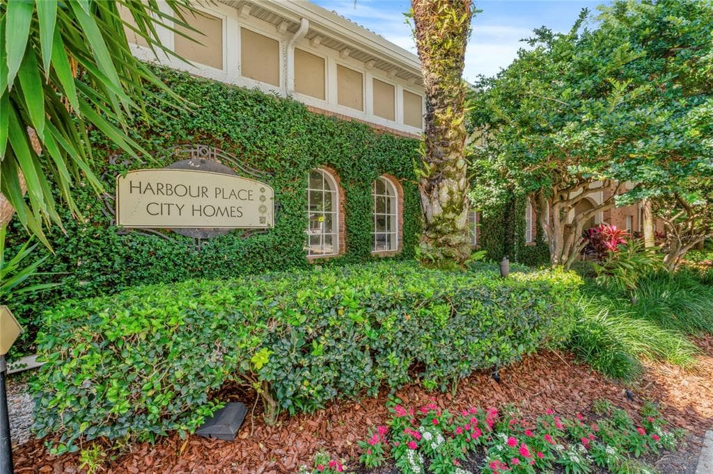 501 KNIGHTS RUN AVENUE UNIT 2307 TAMPA, FL 33602