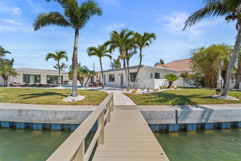 11050 7TH STREET E TREASURE ISLAND, FL 33706