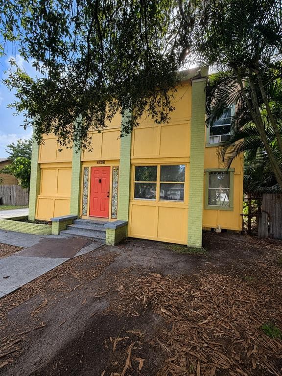 1726 NEWARK STREET S ST PETERSBURG, FL 33711