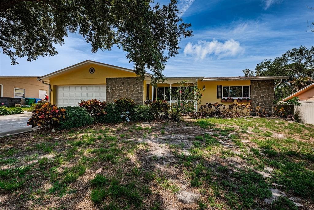 13940 87TH AVENUE SEMINOLE, FL 33776