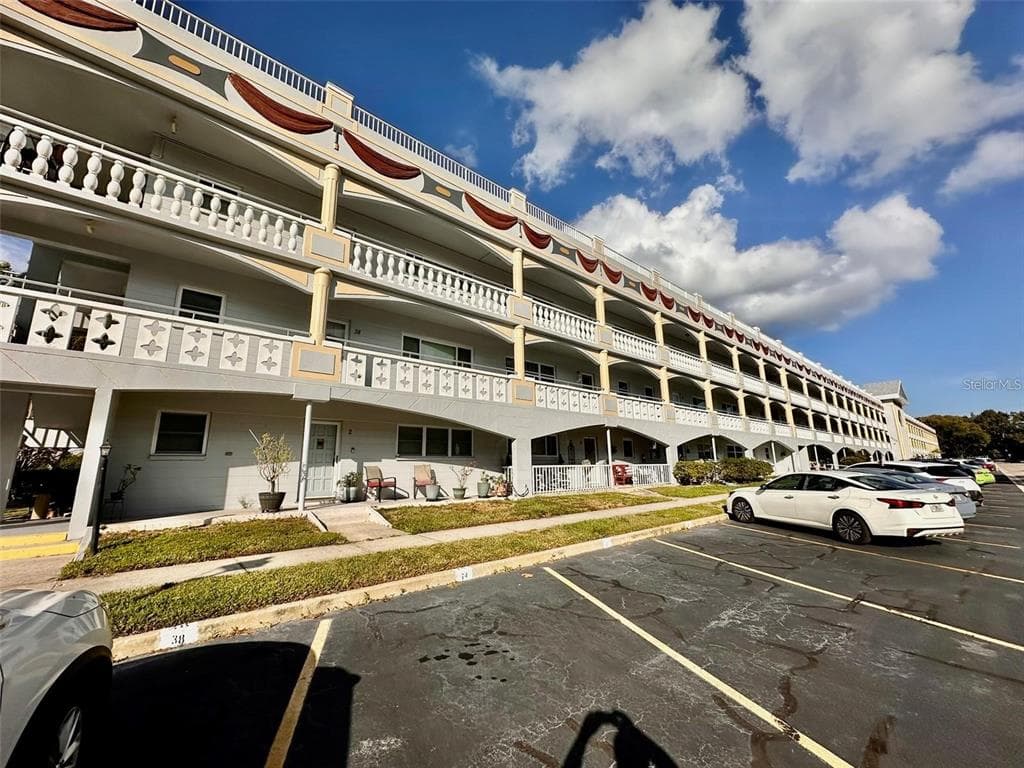 2460 FRANCISCAN DRIVE UNIT 76 CLEARWATER, FL 33763