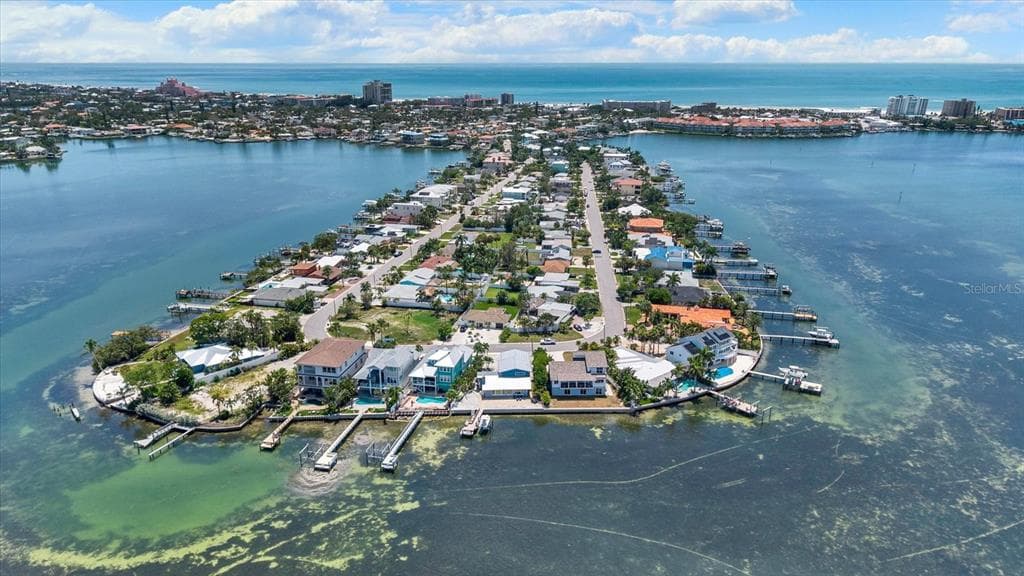 960 BOCA CIEGA ISLE DRIVE