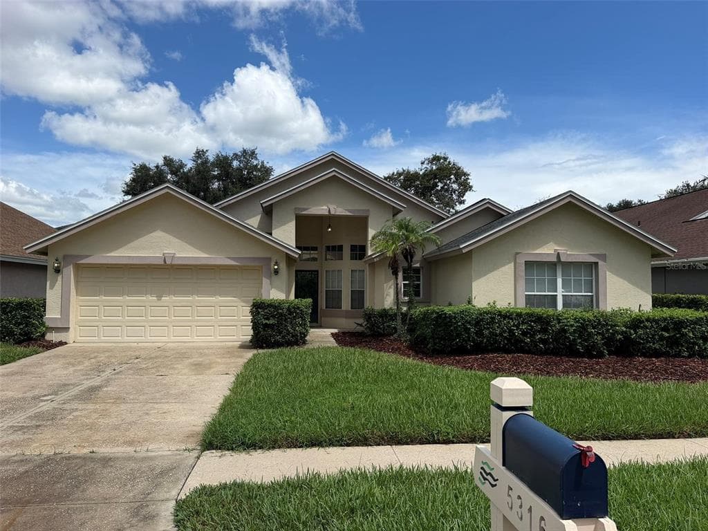 5316 COTTONWOOD TREE CIRCLE VALRICO, FL 33596