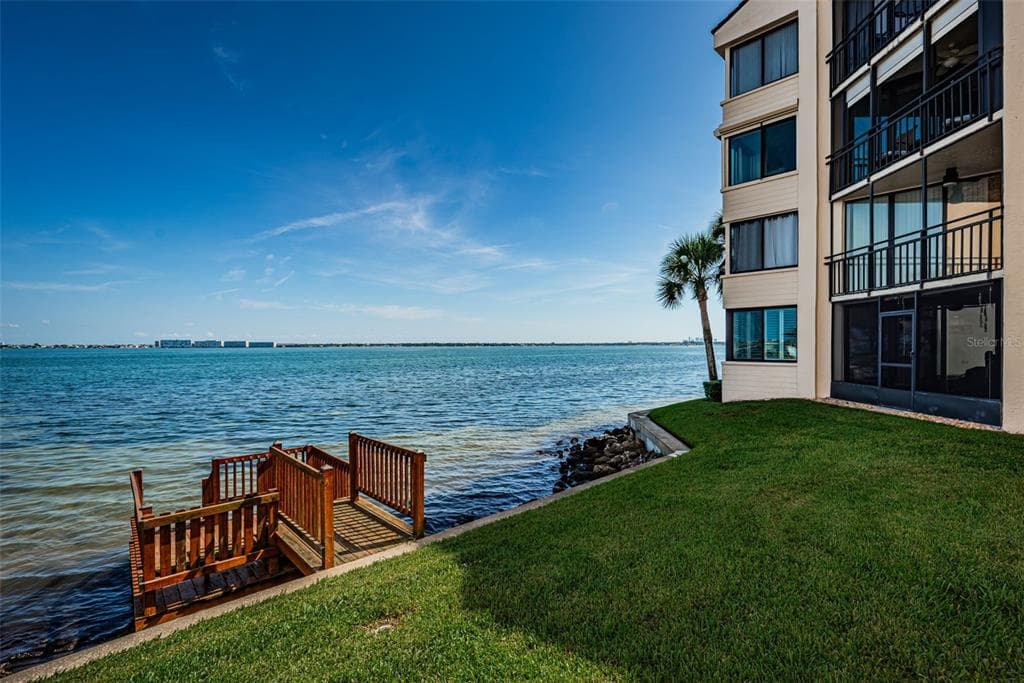 5825 PUERTA DEL SOL BOULEVARD S UNIT 166 ST PETERSBURG, FL 33715