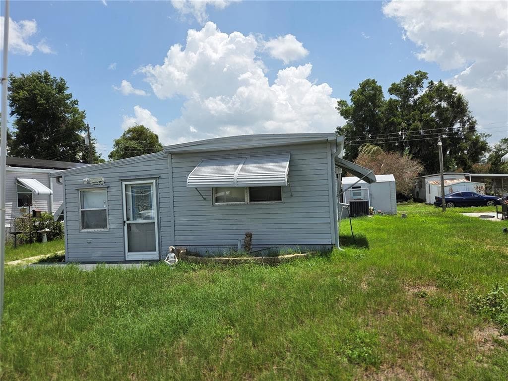 6240 CONNECTICUT STREET ZEPHYRHILLS, FL 33542