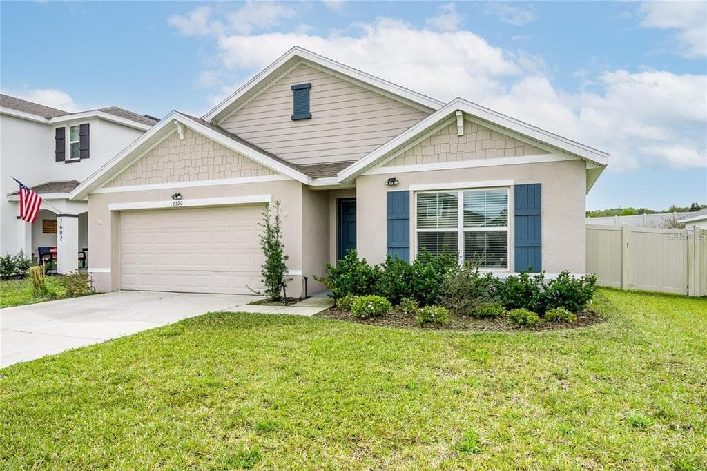 7590 BROAD POINTE DRIVE ZEPHYRHILLS, FL 33540