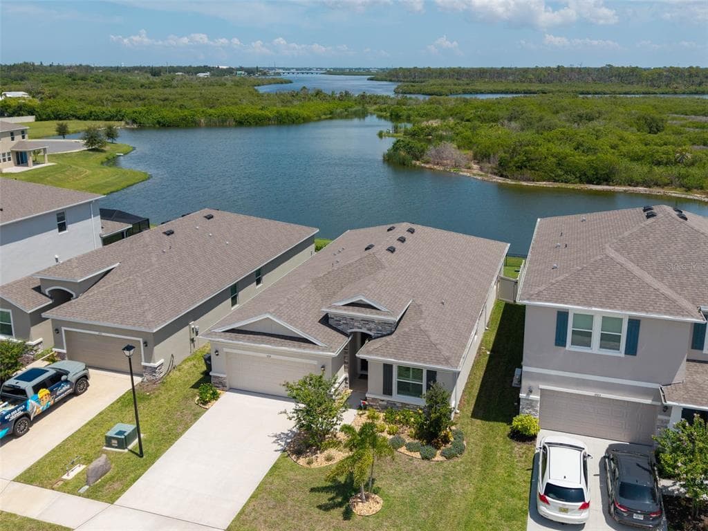 3719 LIVELY CORAL PLACE BRADENTON, FL 34208