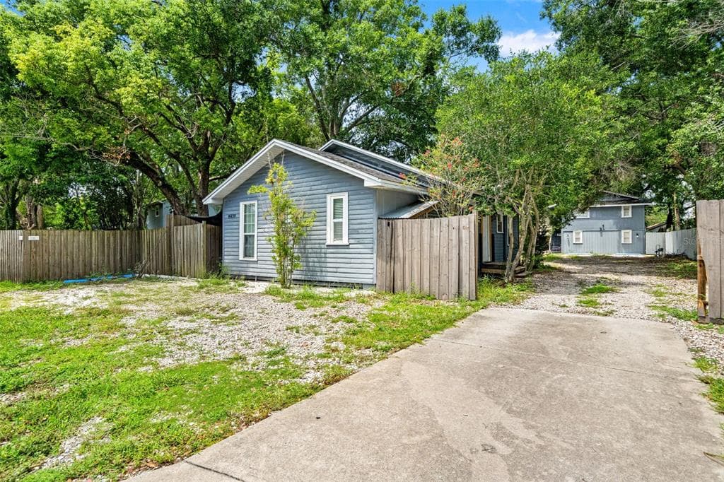 4834 TAYLOR STREET N ST PETERSBURG, FL 33714