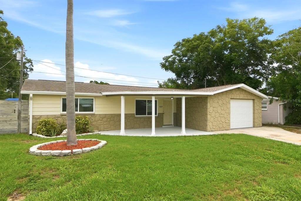 4247 GULFSHORE COURT NEW PORT RICHEY, FL 34652