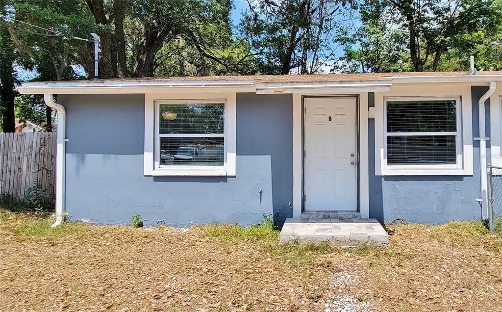 1308 E YUKON STREET UNIT B TAMPA, FL 33604