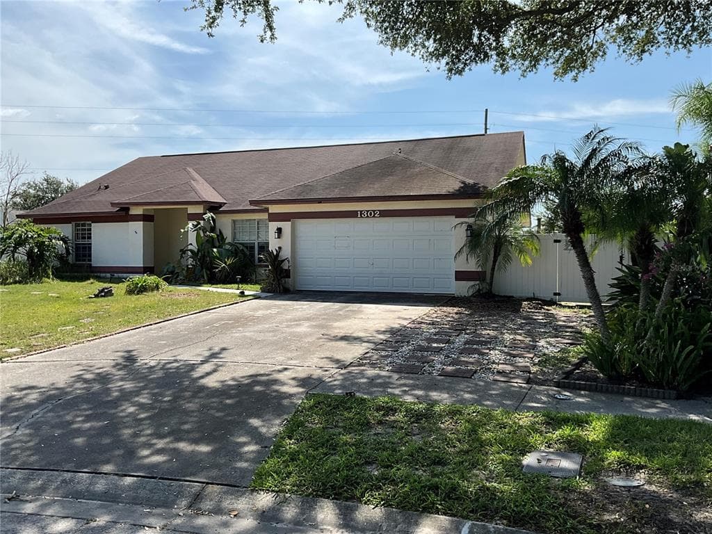 1302 NORWICK DRIVE LUTZ, FL 33559