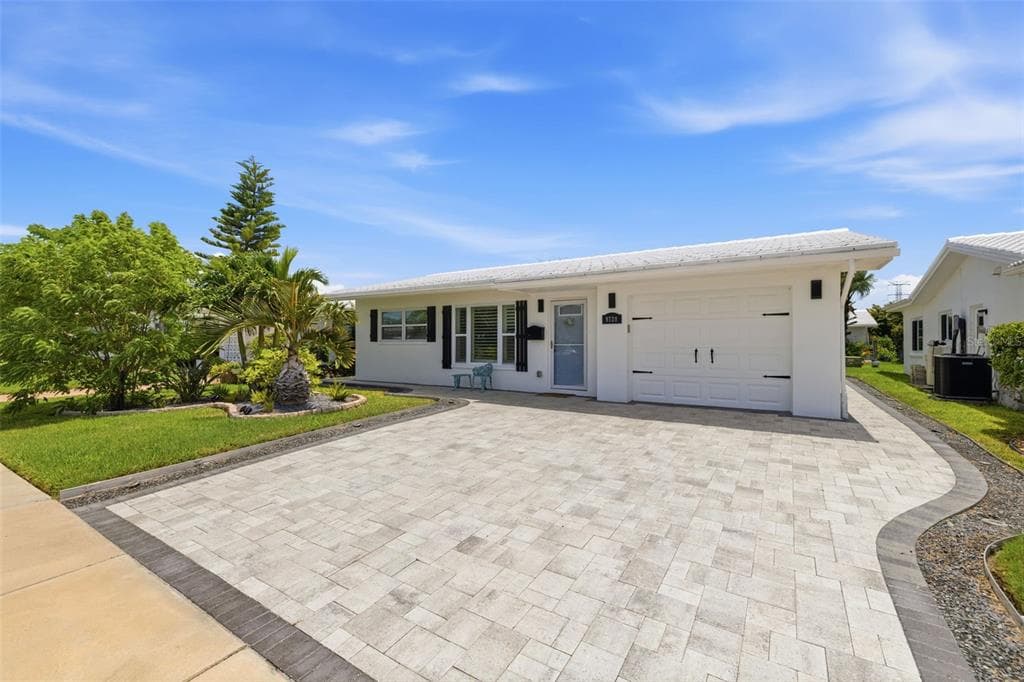 9729 37TH STREET N PINELLAS PARK, FL 33782