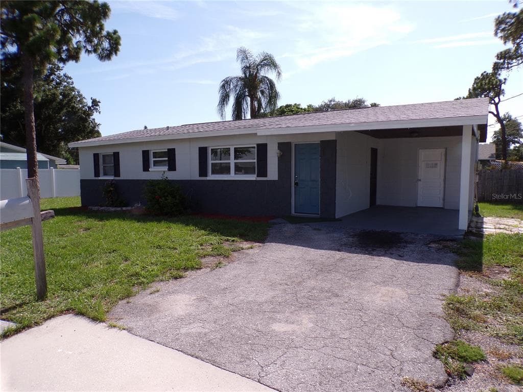 1878 TROTTER ROAD LARGO, FL 33774