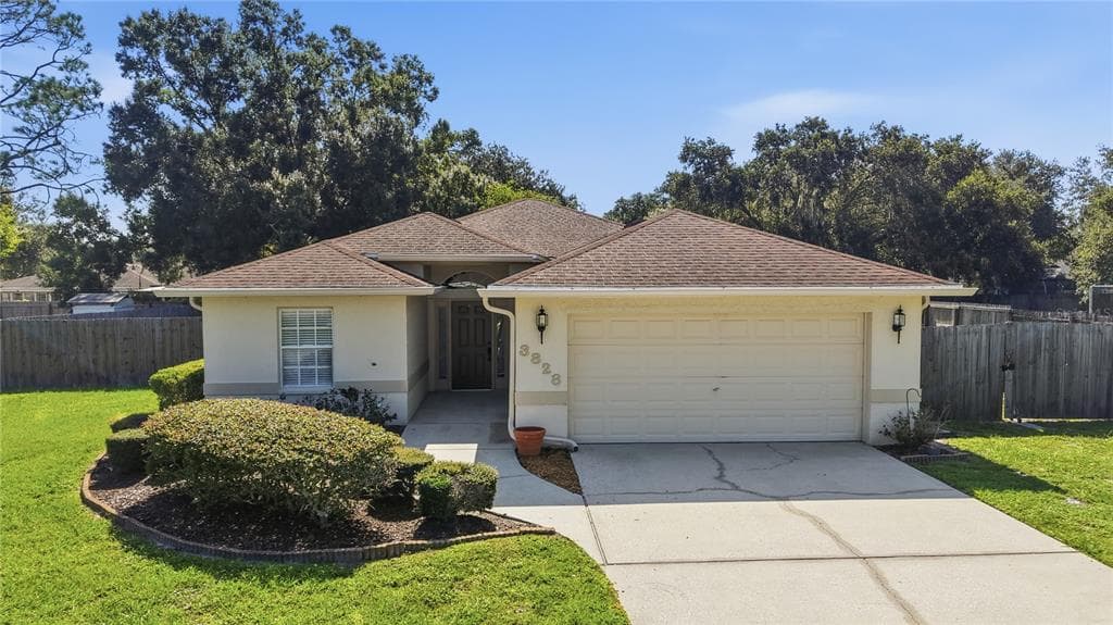 3828 HOLLOW OAK PLACE
