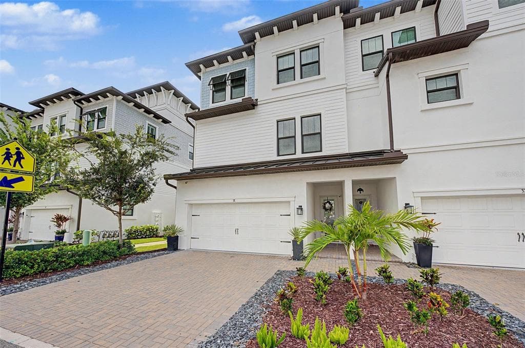 5351 BRIDGE STREET UNIT 38 TAMPA, FL 33611