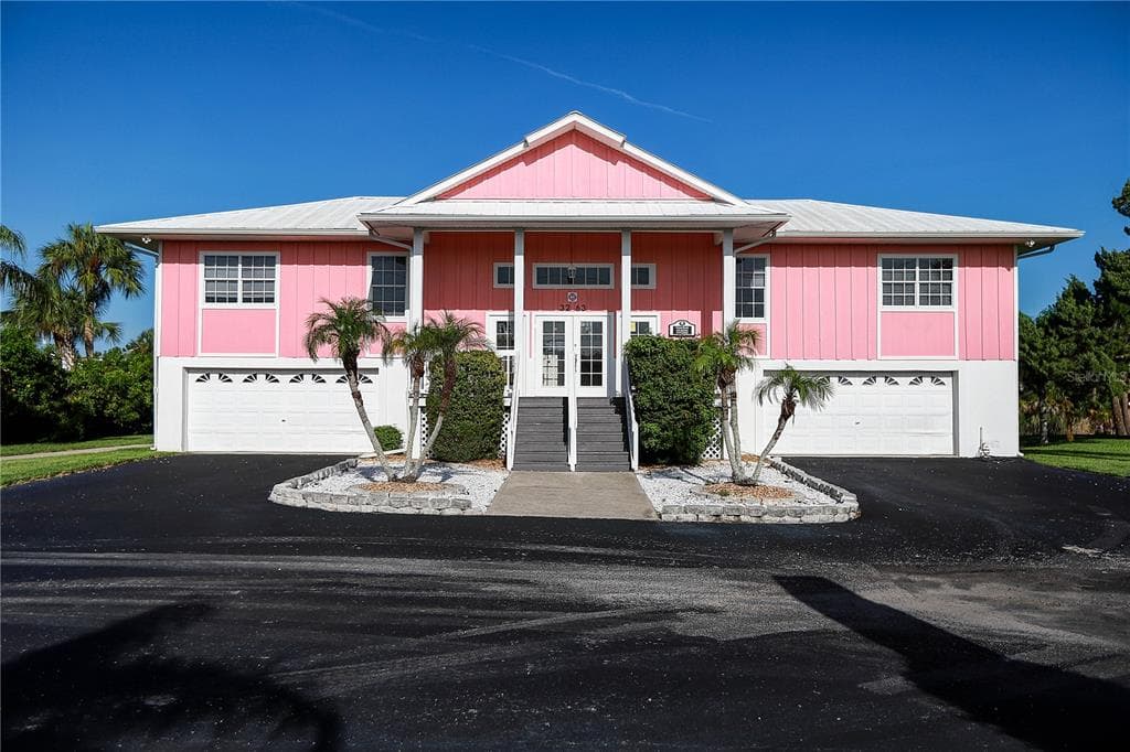 3263 SHOAL LINE BOULEVARD HERNANDO BEACH, FL 34607