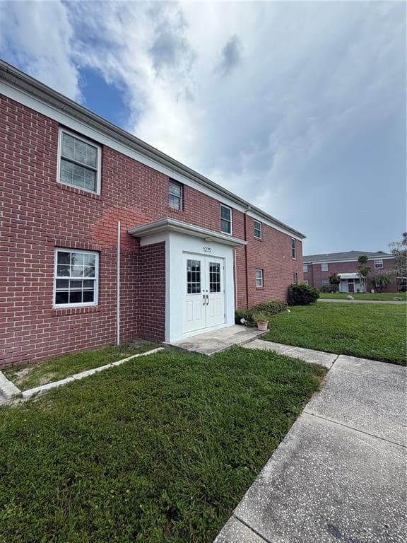 1275 85TH AVENUE UNIT 1275B ST PETERSBURG, FL 33702