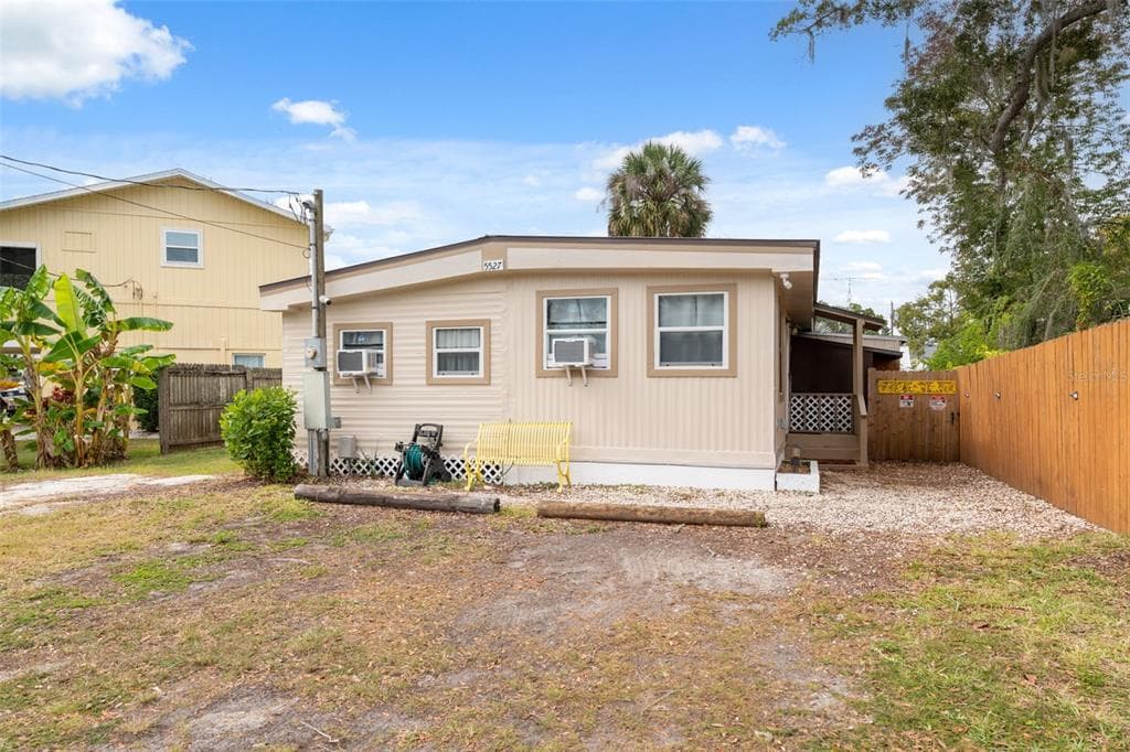 5527 DARLENE STREET SPRING HILL, FL 34607