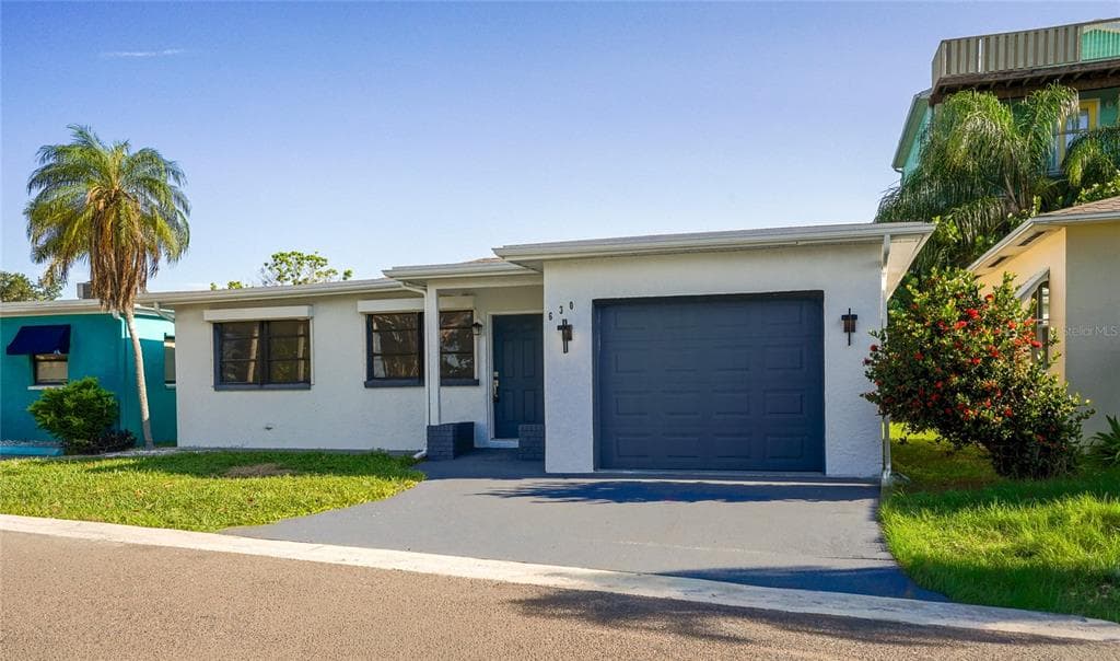 630 180TH AVENUE E REDINGTON SHORES, FL 33708