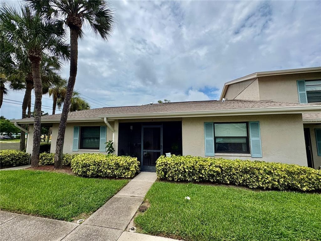 2131 RIDGE ROAD S UNIT 2 LARGO, FL 33778