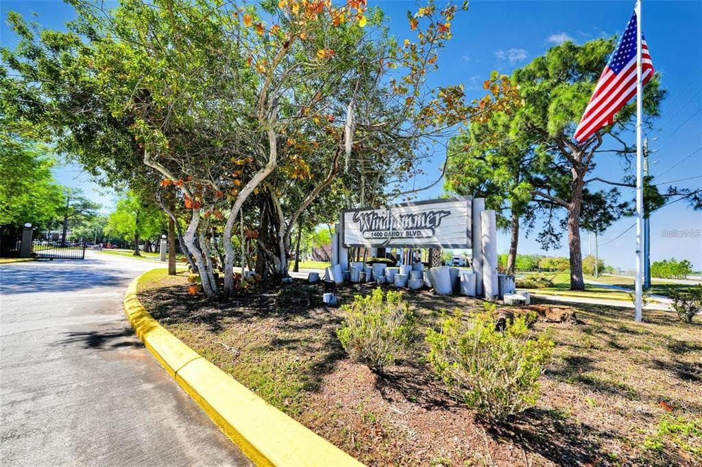 1400 GANDY BOULEVARD N UNIT 1010
