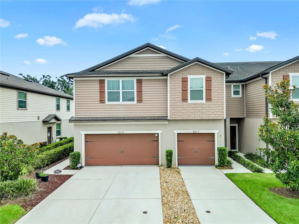 5019 BLUE LATAN LANE TAMPA, FL 33610