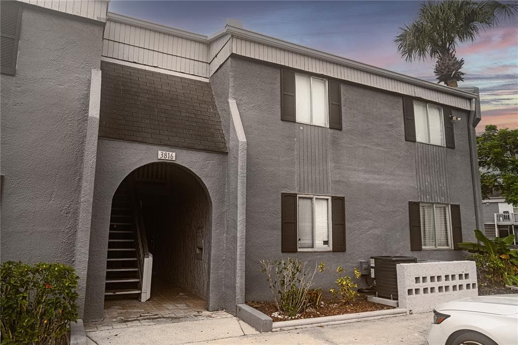 3816 CORTEZ DRIVE UNIT D TAMPA, FL 33614