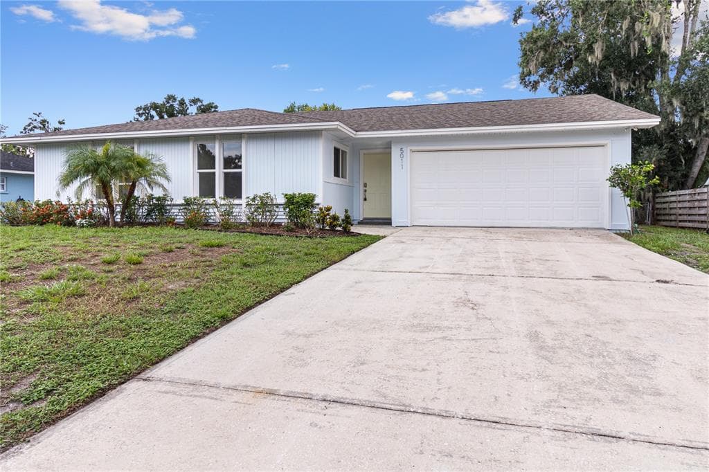 5011 LEON DRIVE PALMETTO, FL 34221
