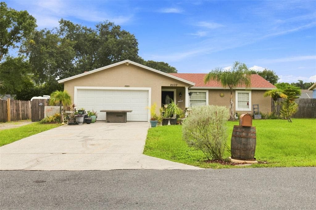 2507 MARTHA LANE LAND O LAKES, FL 34639