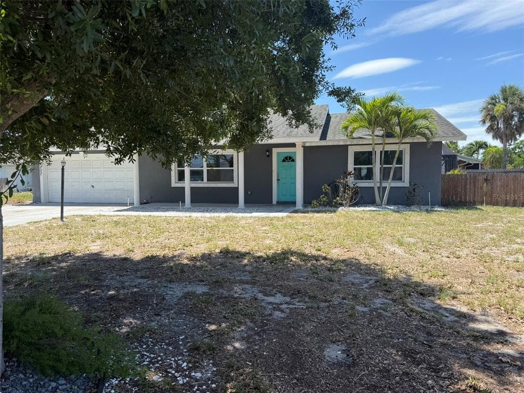 4207 21 ST AVENUE W BRADENTON, FL 34205