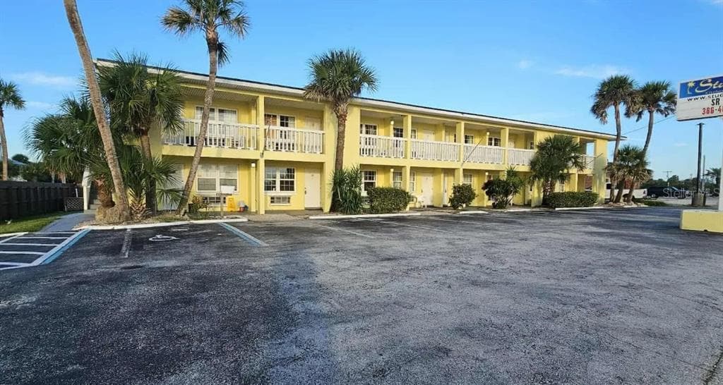 1700 S ATLANTIC AVENUE DAYTONA BEACH, FL 32118