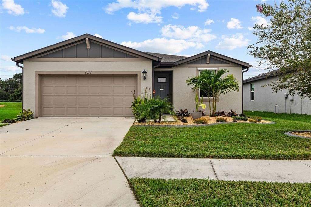 7017 FEATHER RIVER PLACE PARRISH, FL 34219
