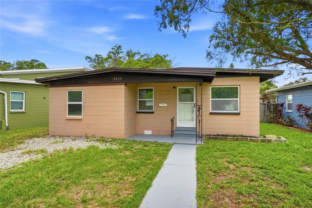 3219 40TH STREET N ST PETERSBURG, FL 33713