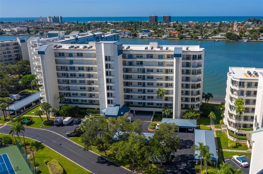 7974 SAILBOAT KEY BOULEVARD S UNIT 408 SOUTH PASADENA, FL 33707