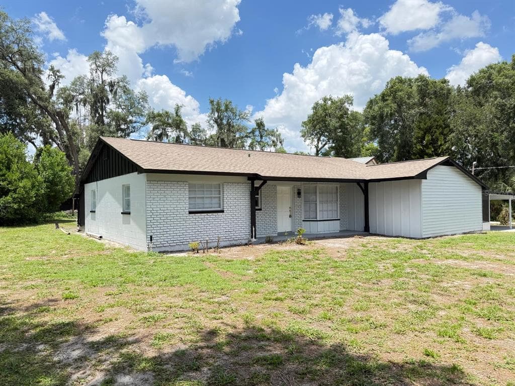 6810 OAKDALE DRIVE TAMPA, FL 33610