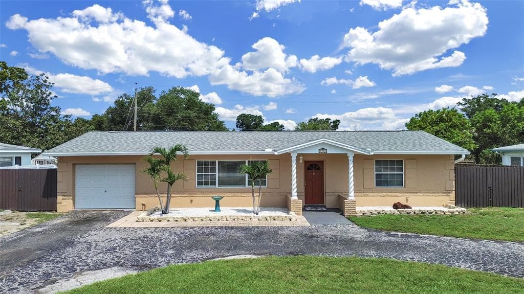 5931 49TH AVENUE N ST PETERSBURG, FL 33709