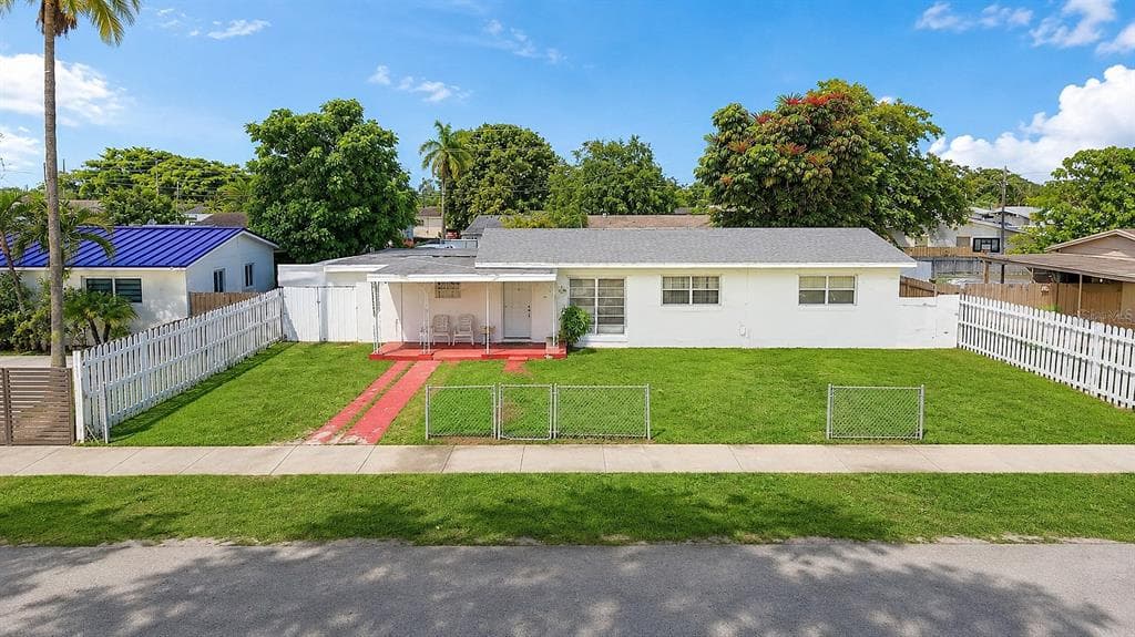 30081 SW 148TH AVENUE HOMESTEAD, FL 33033